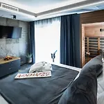 4 Evszak Erdeihotel**** - 호텔