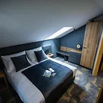호텔 4 Evszak Erdeihotel**** -