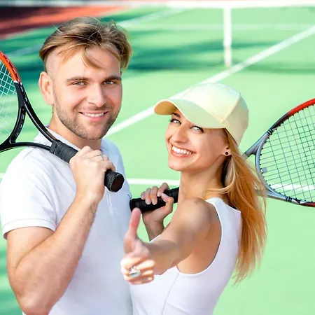 4 Evszak Erdeihotel**** - מלון מטרפורד