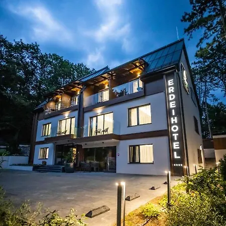 4 Evszak Erdeihotel**** - Отель