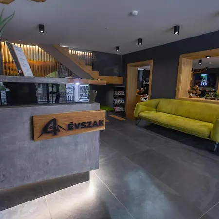 4 Evszak Erdeihotel**** - מטרפורד