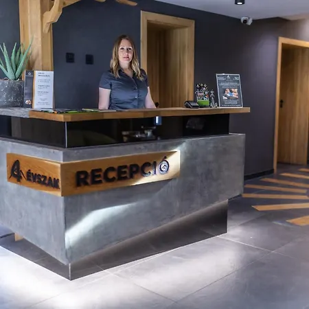 4 Evszak Erdeihotel**** - מטרפורד