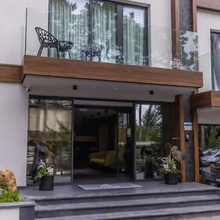 4 Evszak Erdeihotel**** - מלון