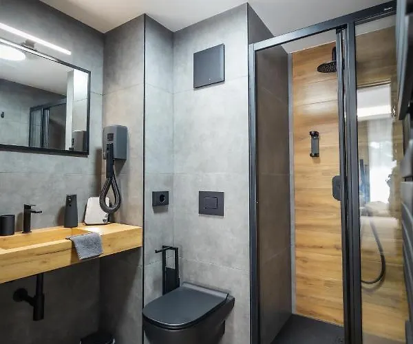 Hotel 4 Evszak Erdeihotel**** - 4*